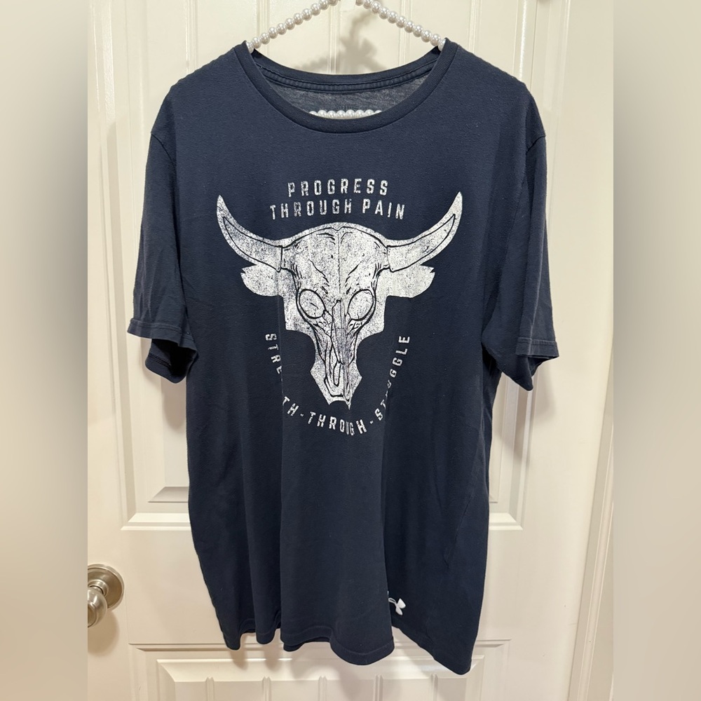 Under Armour Men's Navy Graphic T-Shirt Sz L